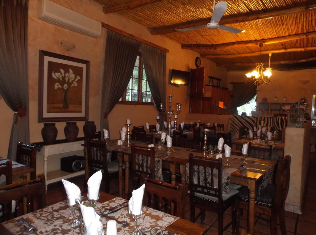 Old Mill Lodge, Seasonal Working Ostrich Farm & Restaurant, Oudtshoorn Eksteriør billede